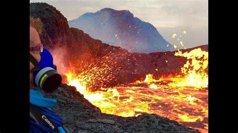 Volcanic eruption from afar - sound effect