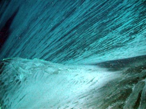 Underwater landslide - sound effect