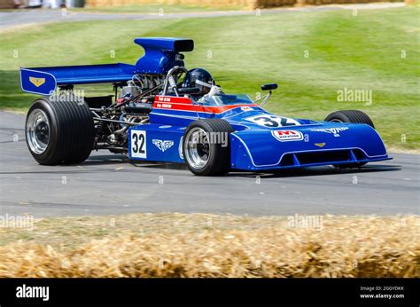 Formula 5000 racing: general atmosphere - sound effect