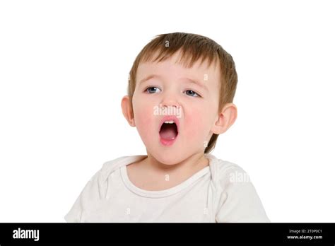 Children scream in displeasure - sound effect