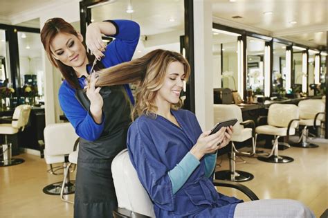 Hairdresser: scissors and hair dryer - sound effect
