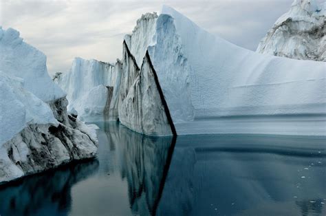 Melting glacier, snow - sound effect