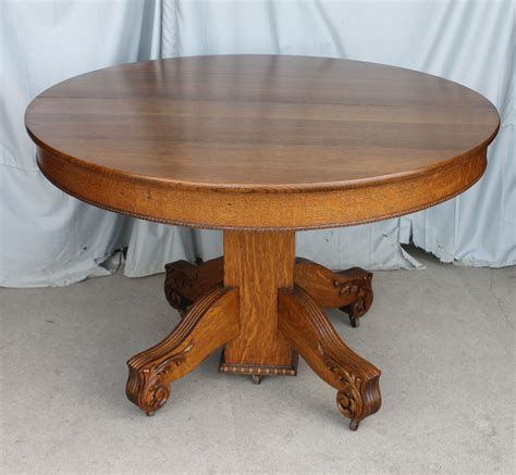 Wooden vintage table - sound effect