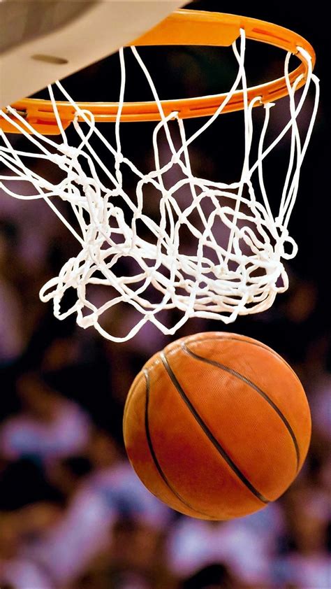 Basketball: ball knock, ball hits the basket - sound effect