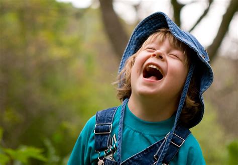 Children's laughter - sound effect