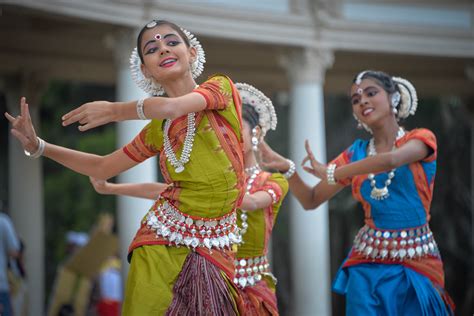 Traditional indian dance (2) - sound effect