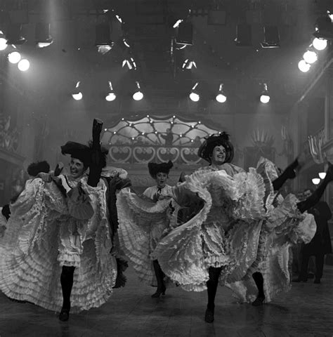 Traditional cancan music - sound effect