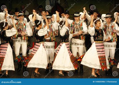 Traditional romanian dance - sound effect