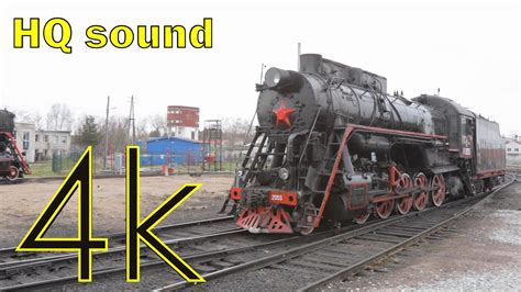 Steam locomotive, passage with beeps - sound effect