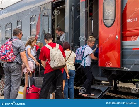 Boarding the train - sound effect