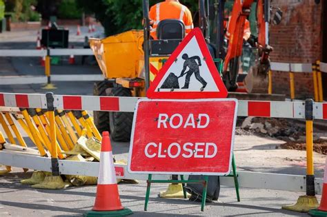 Sounds of roadworks: machinery noise and traffic