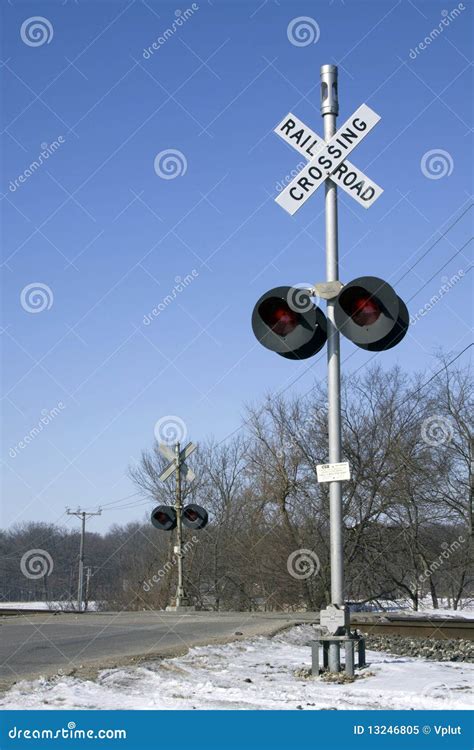Signal at the railway crossing - sound effect