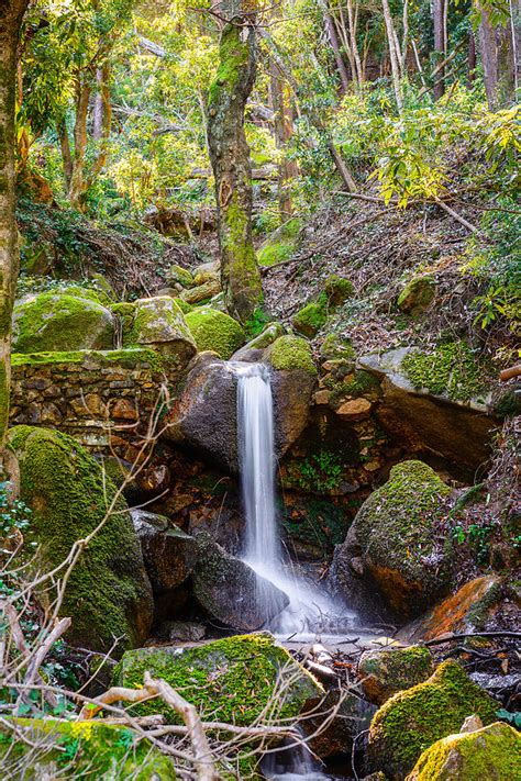 Very small waterfall - sound effect