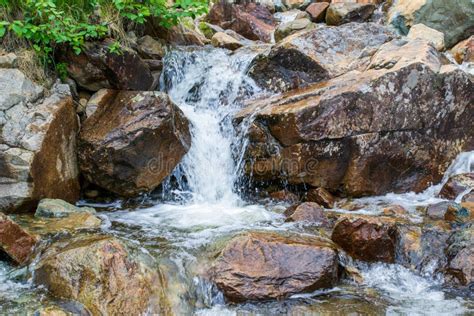 Rocky stack, water flows down - sound effect