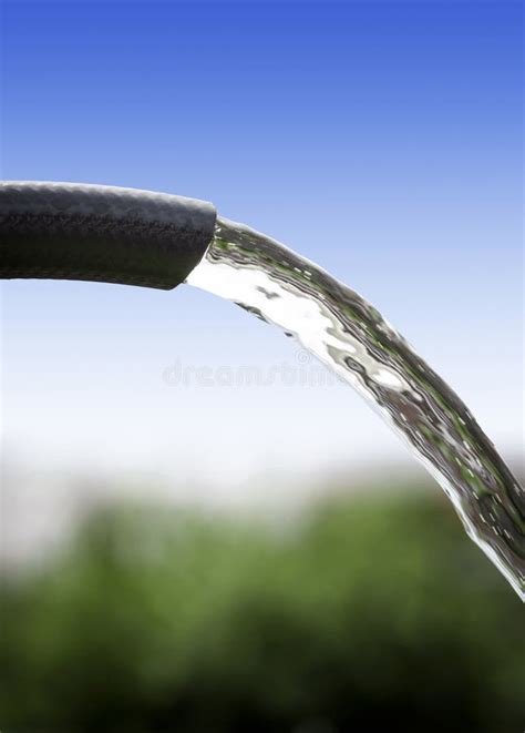Water slowly flows out of the hose - sound effect