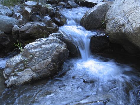 Water stream (6) - sound effect