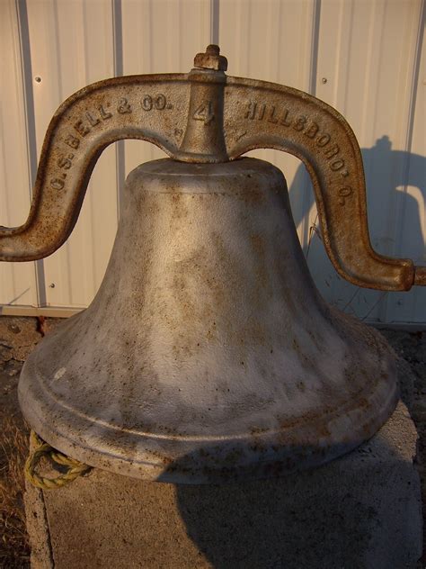 Old school bell - sound effect