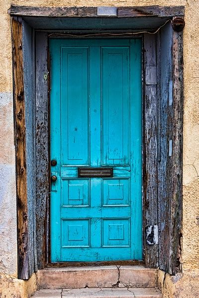 Wooden door that opens and closes quietly - sound effect