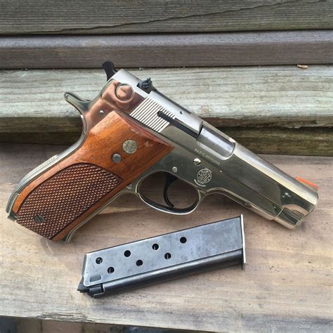 Smith and wesson sound effects