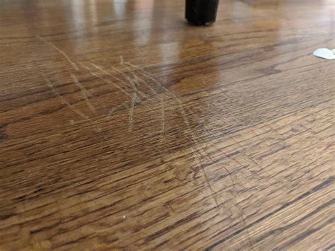 Chair scratches floor - sound effect