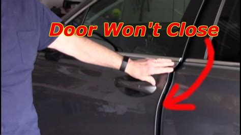 Car door closes - sound effect