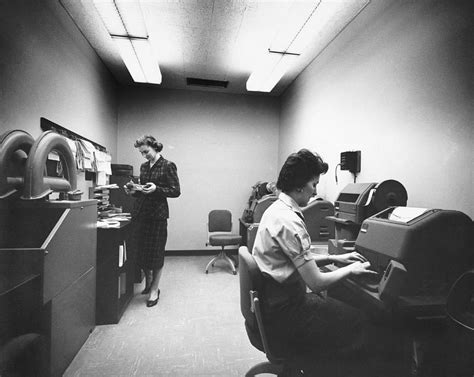 Teletype room: voices, office, news room - sound effect
