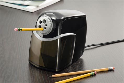 Pencil sharpener, electric - sound effect