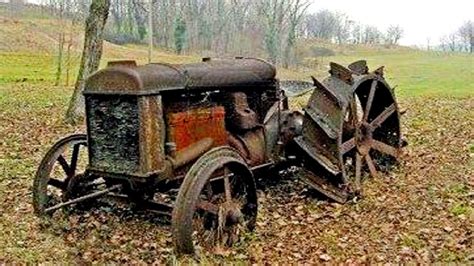 Tractor starts, farm tractor sound