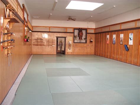 Karate training room - sound effect