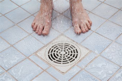 Water slowly runs down the shower drain - sound effect