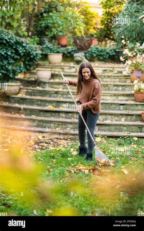 Sweeping a garden rake - sound effect