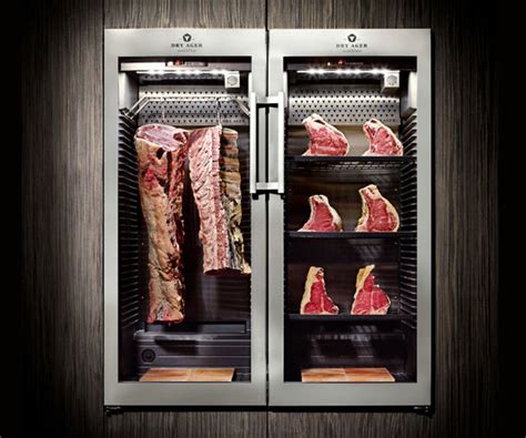 Refrigerator for meat - sound effect