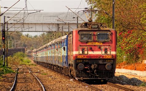 Railway: switchman's whistle - sound effect