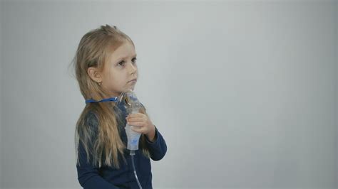 Little girl breathing effect - sound effect