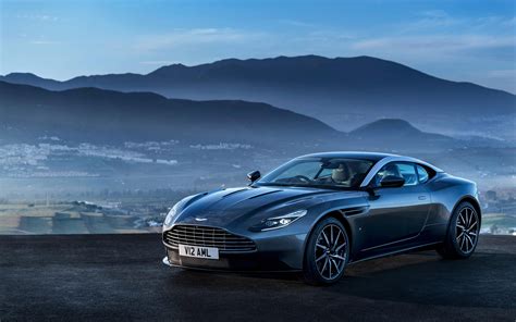 Aston martin car sound: takes off