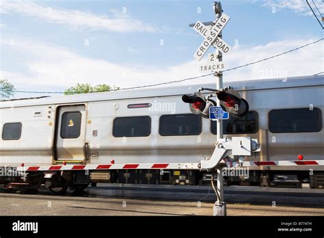 Sound of the train moving through the crossing