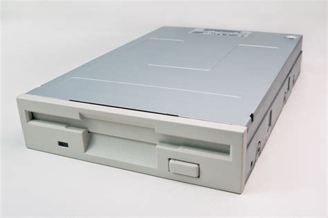 Floppy disk drive sound: error (floppy disk drive error)