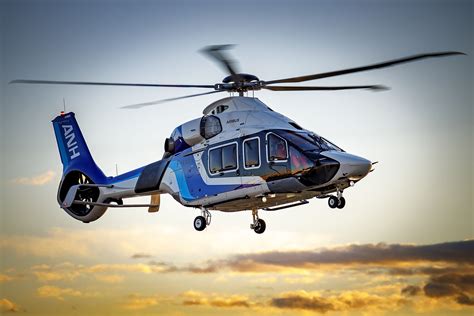 Helicopter sound: approaching, descending without full landing, departure