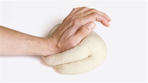 Sounds of kneading fingers