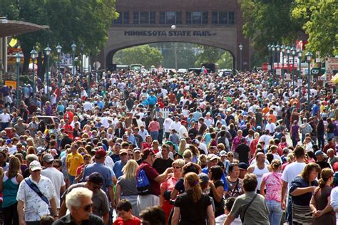 Sounds of a crowd of people at the fair (3 options)