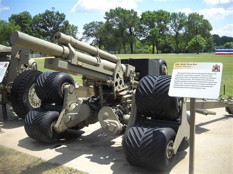 Sounds of shots from 105 mm guns (howitzer, cannon)