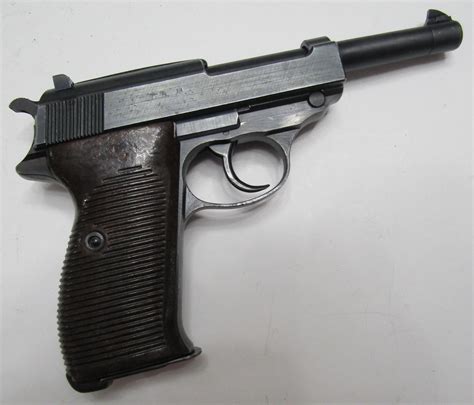Sounds of shots from a walther p38 pistol