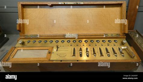 Arithmometer, calculating machine - sound effect