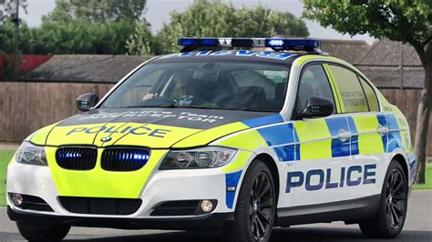 European police car rides with a siren - sound effect