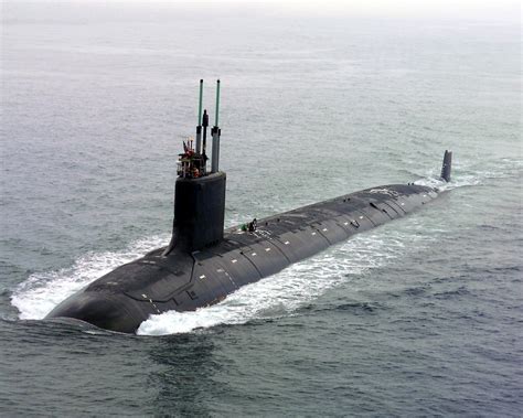 Sound of a nuclear submarine: instrument signals