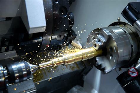 Milling machine processes metal parts - sound effect