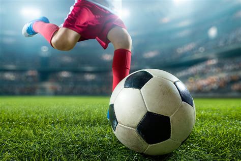 Football: sound of kicking the ball