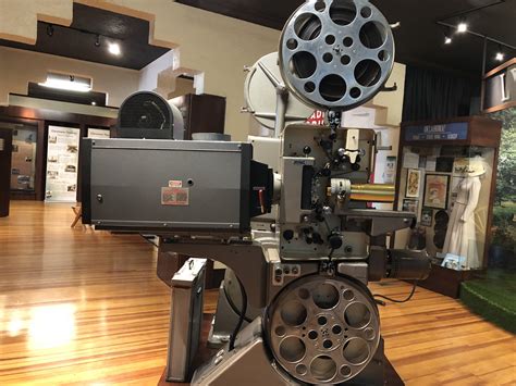 Film projector 70 mm, film rewinder - sound effect