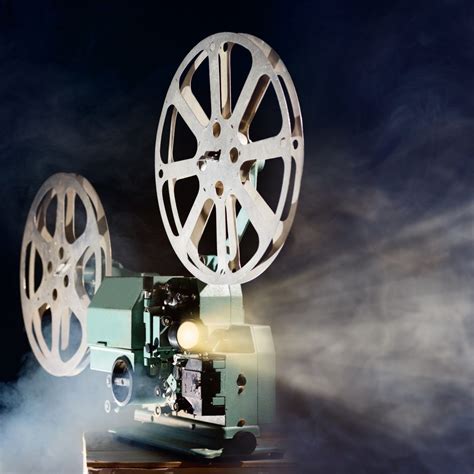 Movie projector: speed up film rotation - sound effect