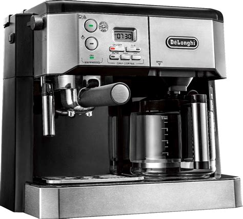 Coffee maker, coffee machine: coffee brewing - sound effect